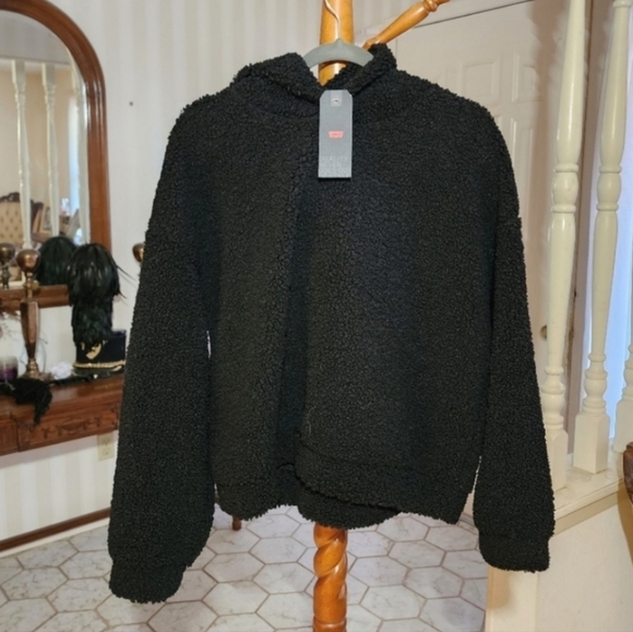Levi's Sherpa Hoodie - Picture 2 of 4